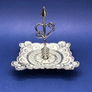 NWT CYNTHIA ROWLEY RING/JEWELRY HOLDER